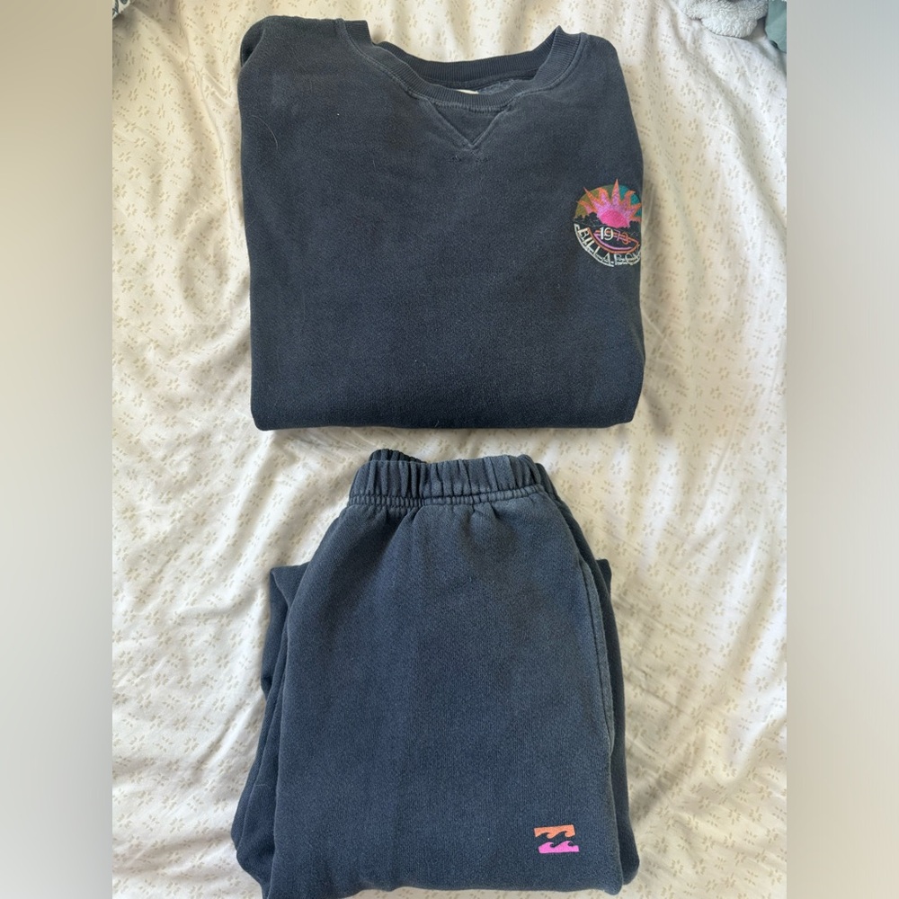 Billabong sweatsuit